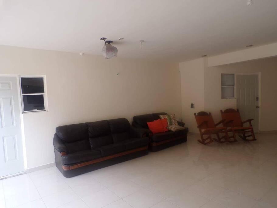 Departamento 23 Centrico , Confortable , Cerca De Galerias Mall , Vado Del Rio , Pepsi , Consulado, Cas هيرموسيلو المظهر الخارجي الصورة